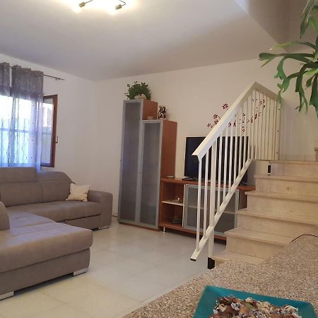 Casa Vacanze Valentina Порто-Конте Экстерьер фото