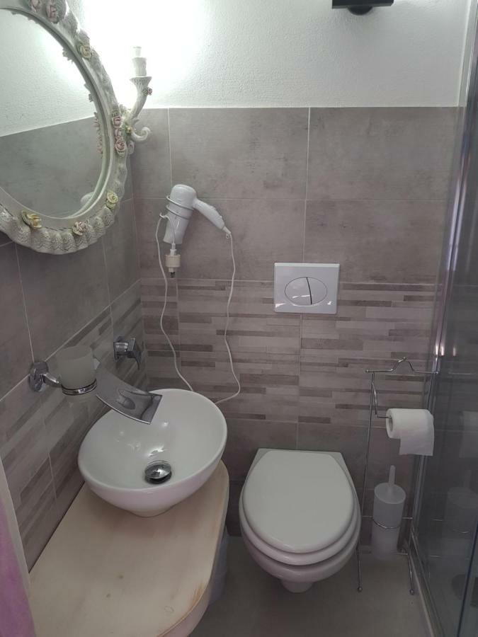 Casa Vacanze Valentina Порто-Конте Экстерьер фото